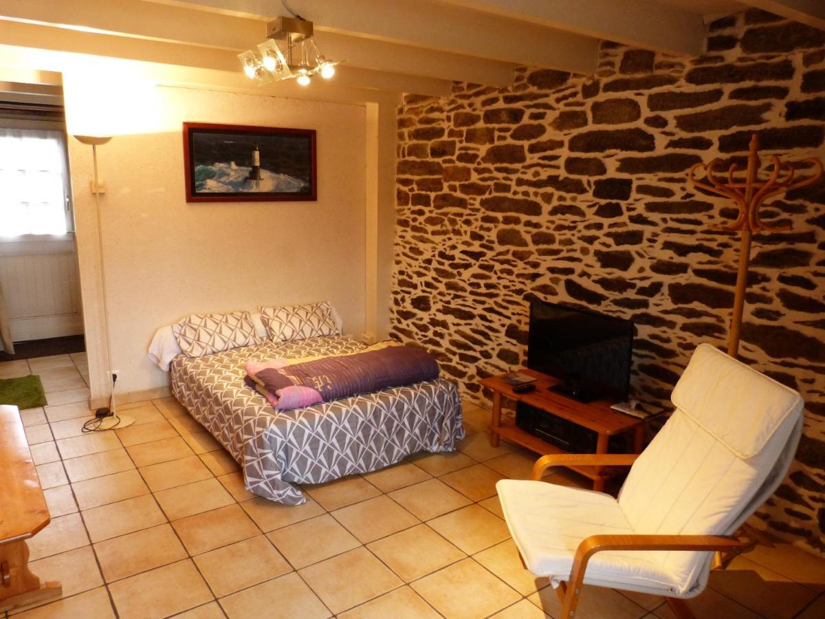 Gite De Caractere Lopérec Exterior foto