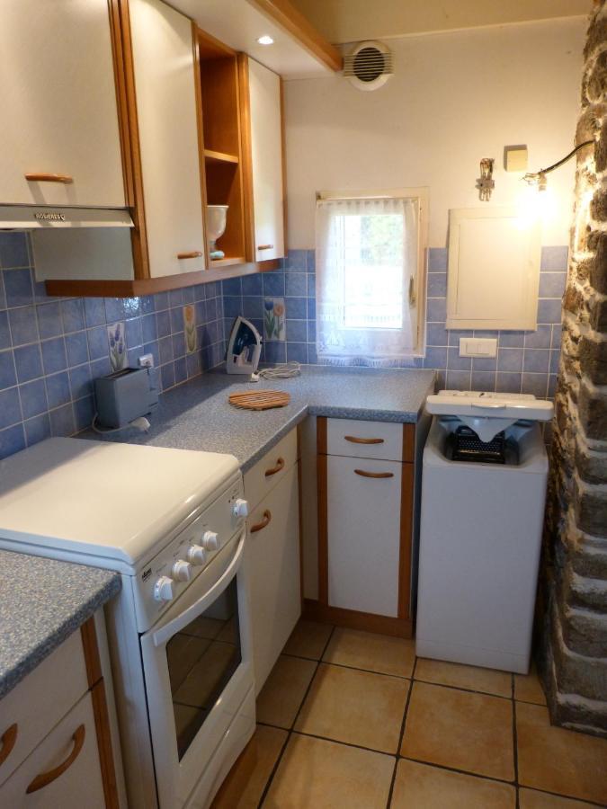 Gite De Caractere Lopérec Exterior foto