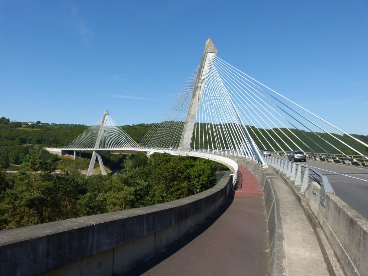 Gite De Caractere Lopérec Exterior foto