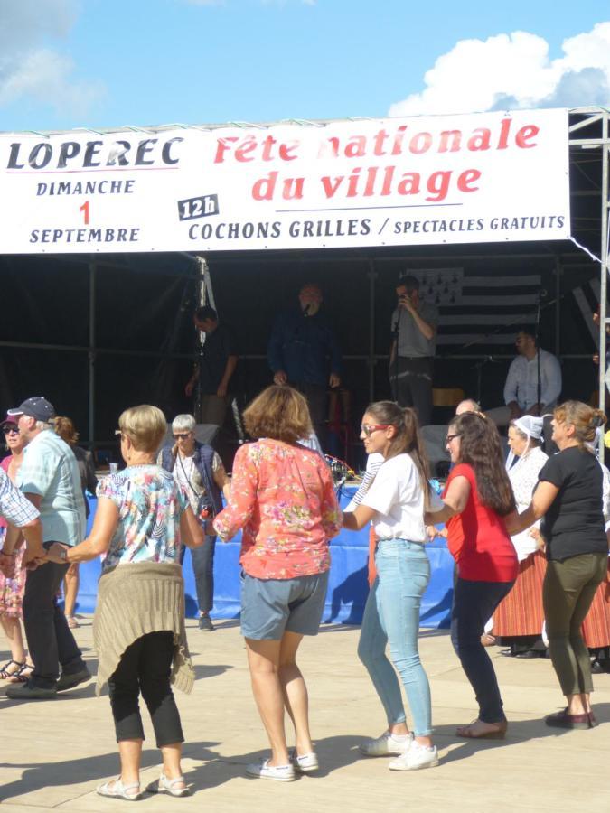 Gite De Caractere Lopérec Exterior foto