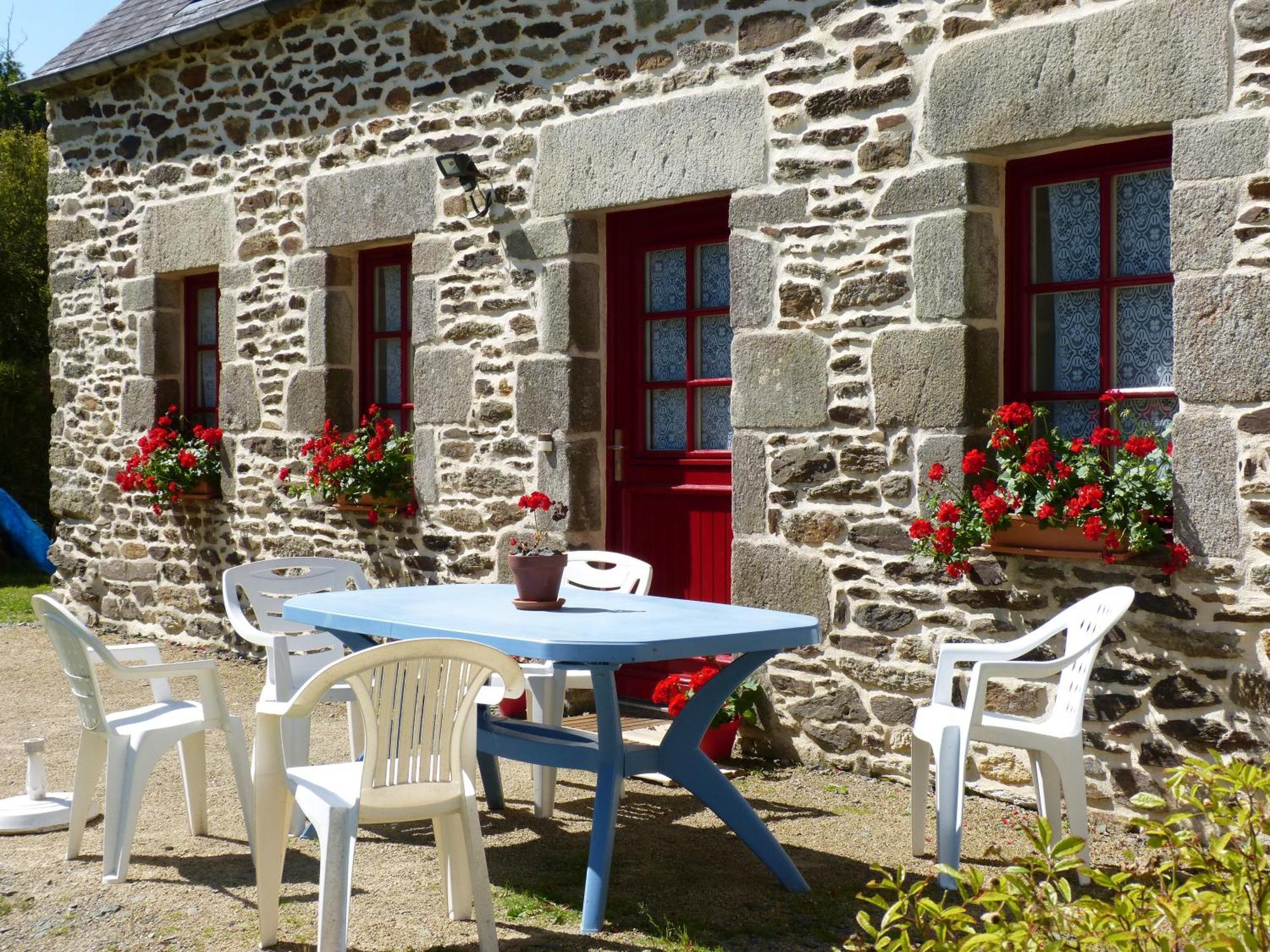 Gite De Caractere Lopérec Exterior foto